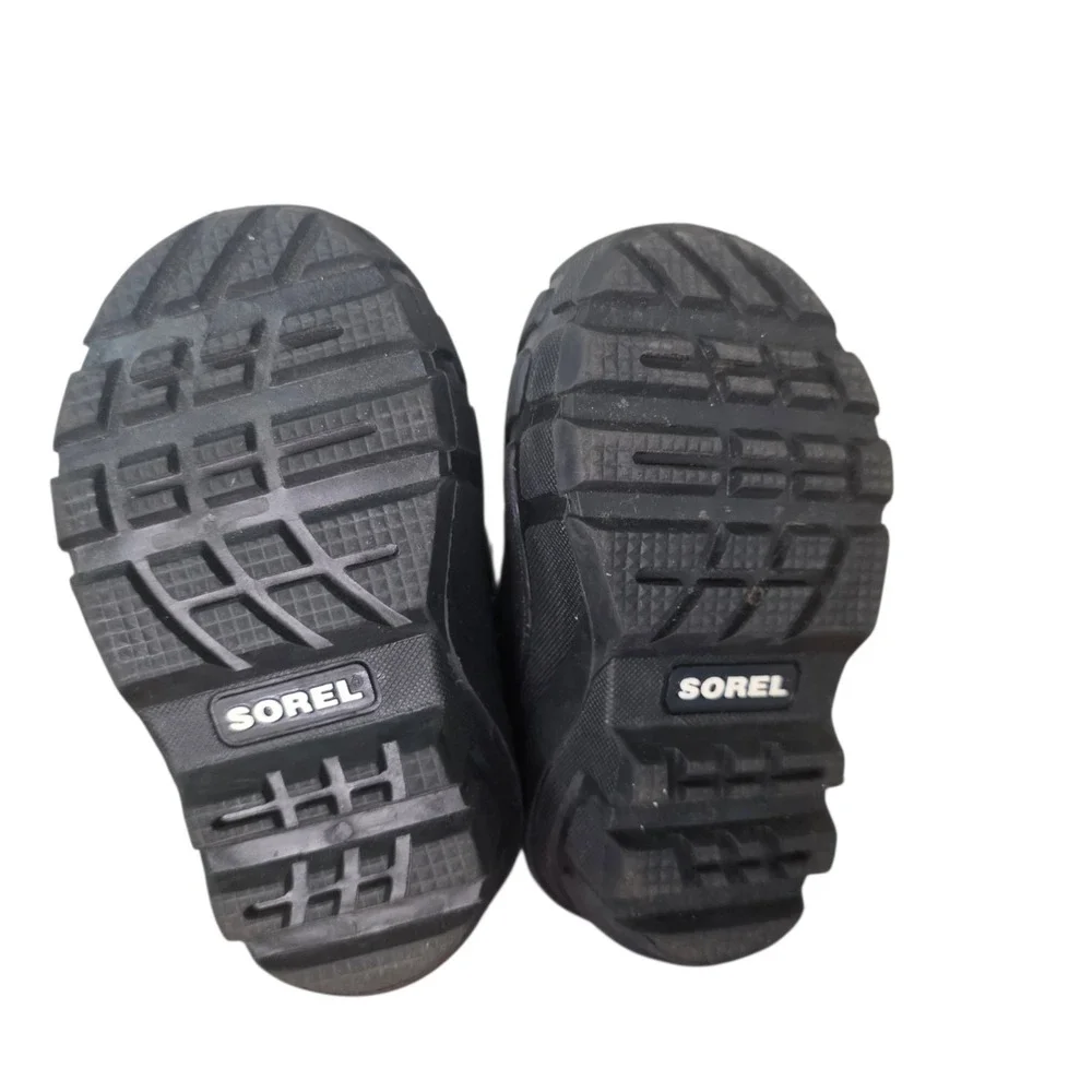 Sorel Youth Flurry NV1885-012 Kids 6 Black Yellow Waterproof Winter Snow Boots
